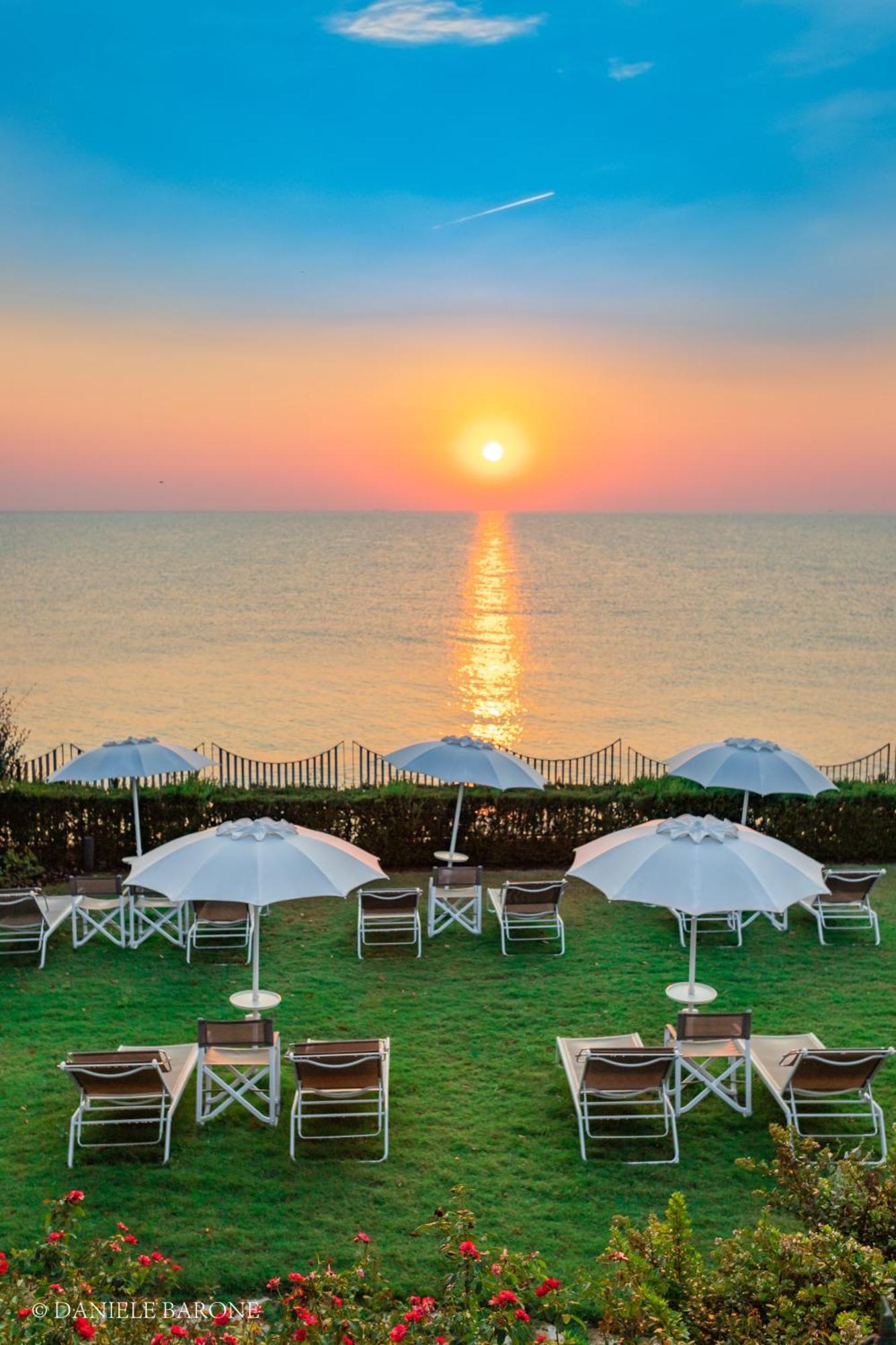 ואסטו Baia Delphis Resort מראה חיצוני תמונה