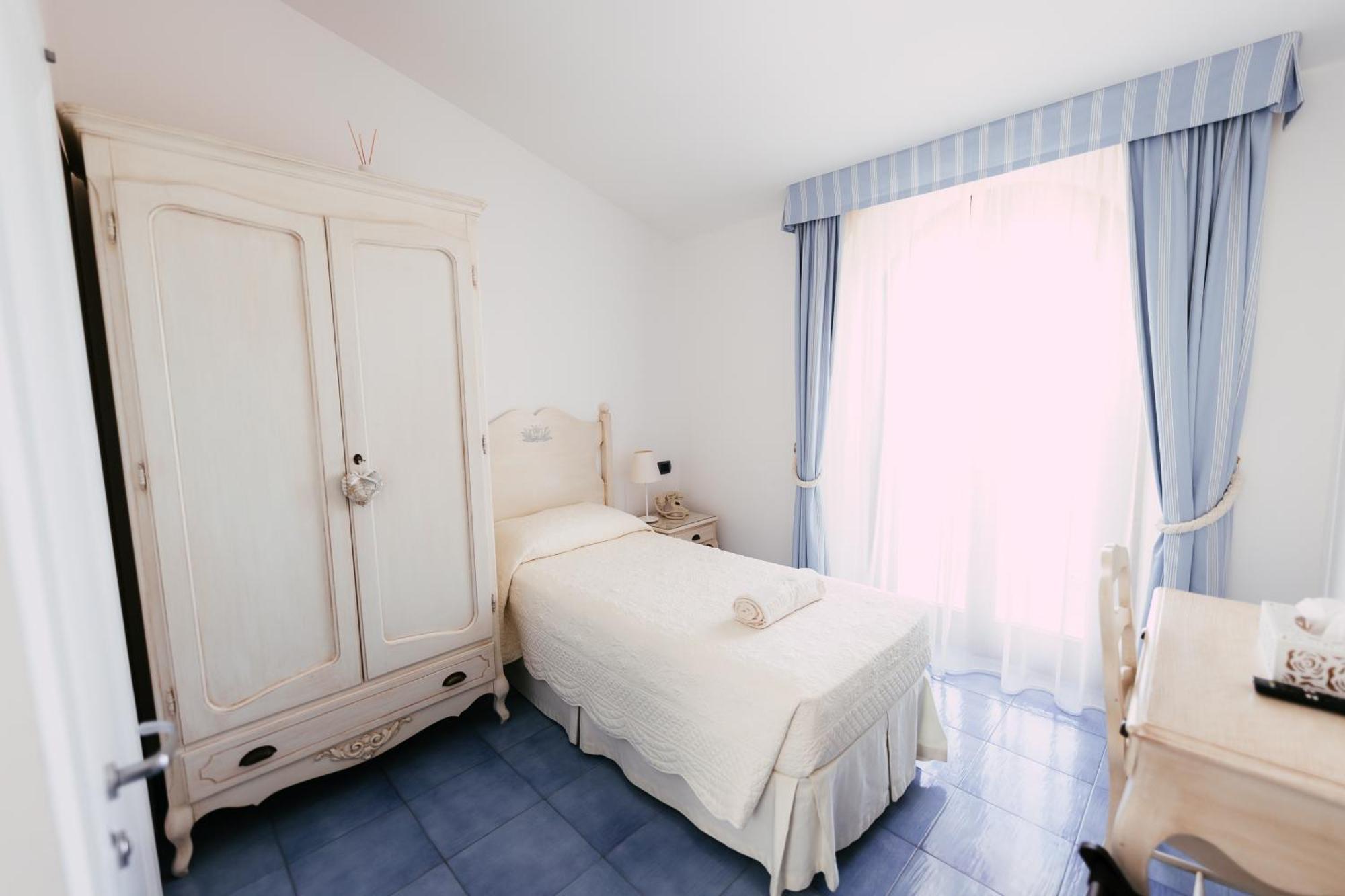 ואסטו Baia Delphis Resort מראה חיצוני תמונה