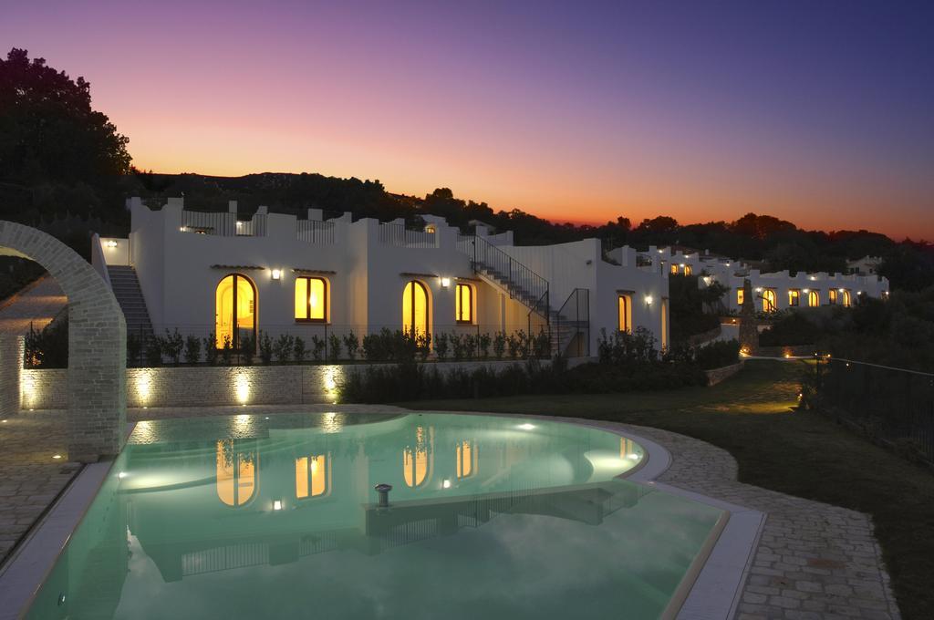 ואסטו Baia Delphis Resort מראה חיצוני תמונה